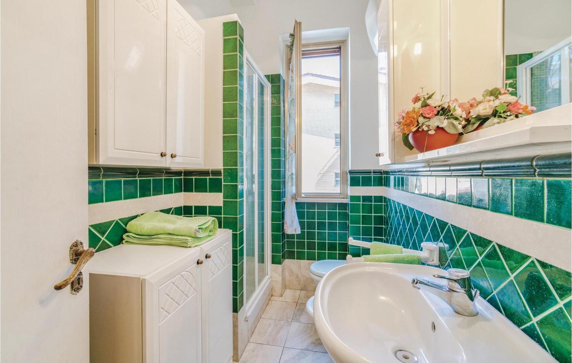 Gorgeous Apartment In Ladispoli Rm With Wifi エクステリア 写真