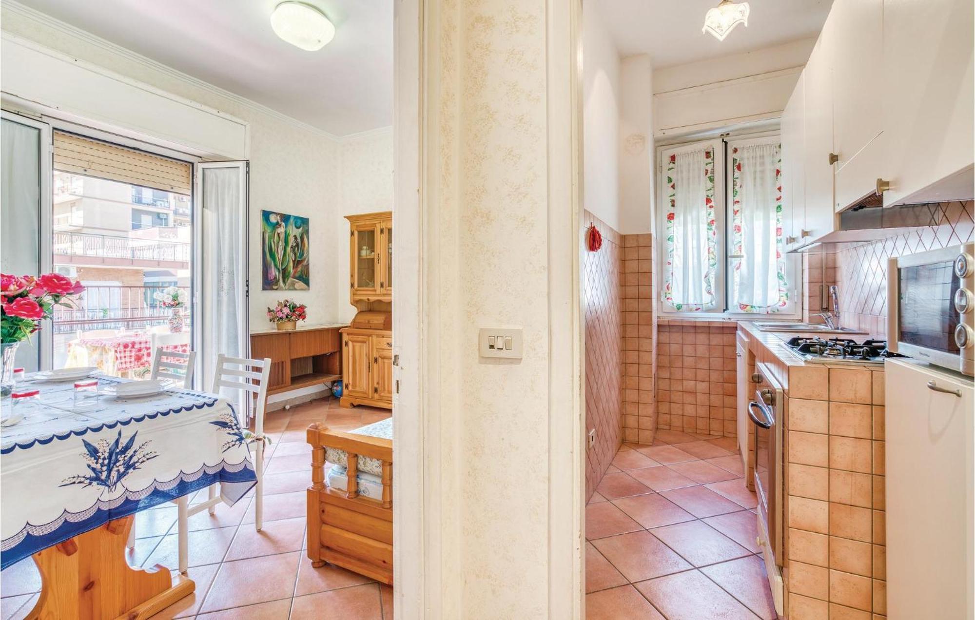 Gorgeous Apartment In Ladispoli Rm With Wifi エクステリア 写真